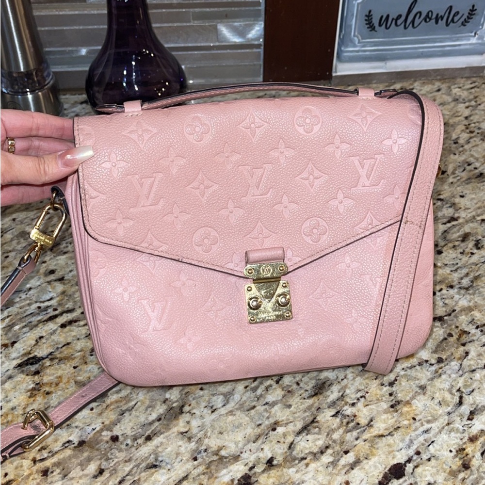 LV Poshette Métis Rose